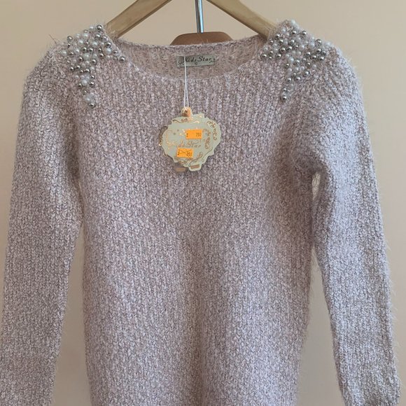 Sweater - Picture 1 of 2